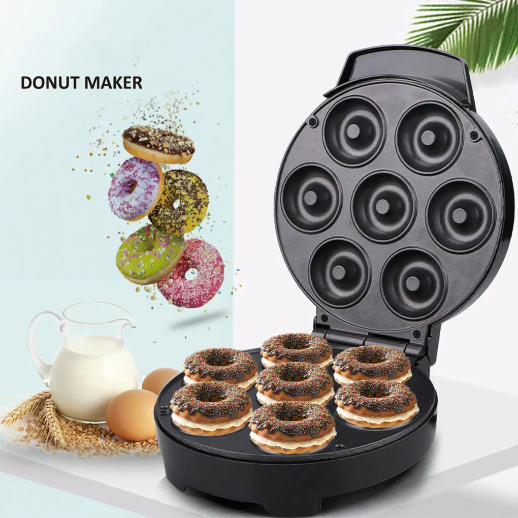 

Black Mini Waffle Iron Non-stick And Portable For Breakfast Waffle Maker Machine Breakfast Machine