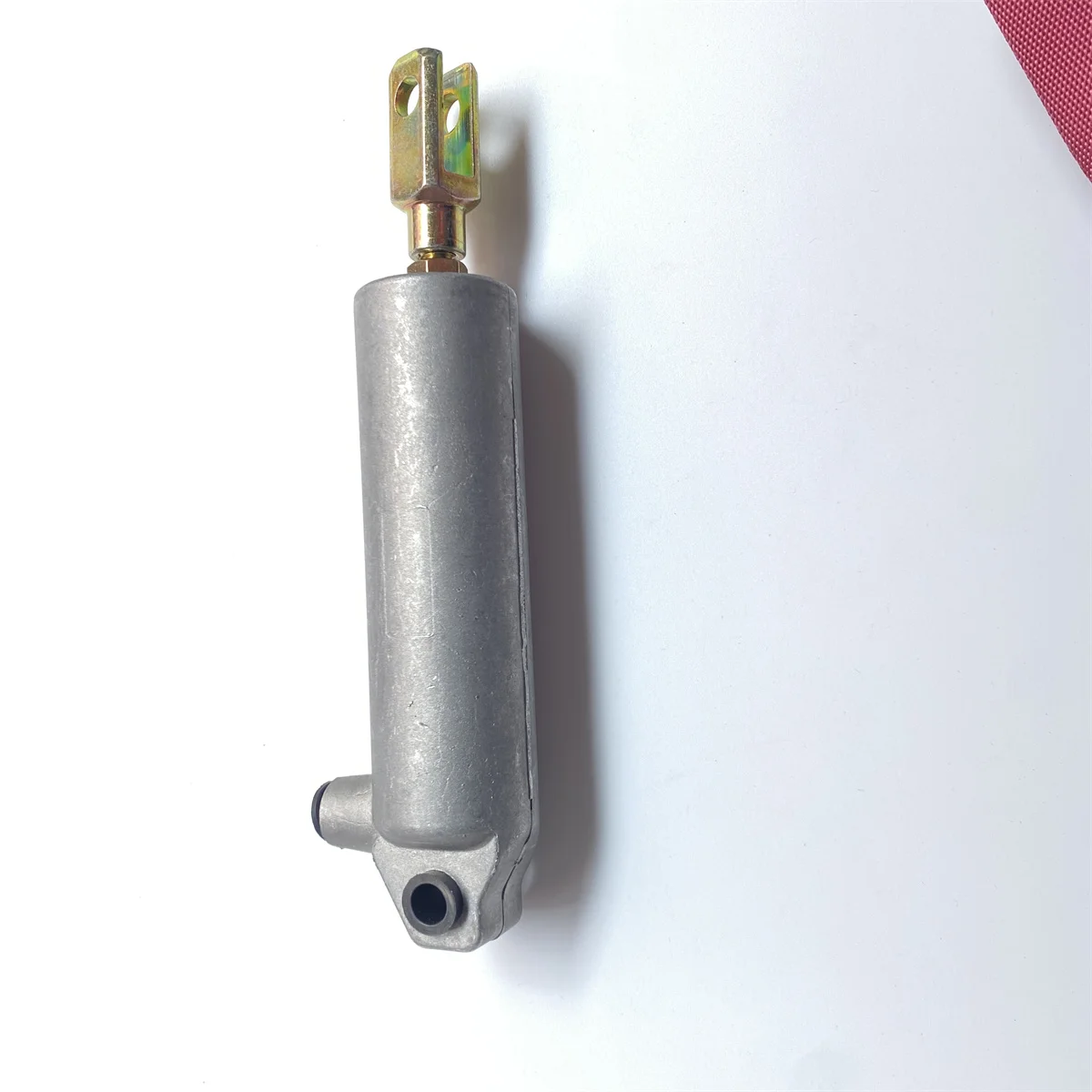 

Spring energy storage cylinder (VOSS) WG9000360514 For SINOTRUK HOWO Steyr middle axle differential lock power differential