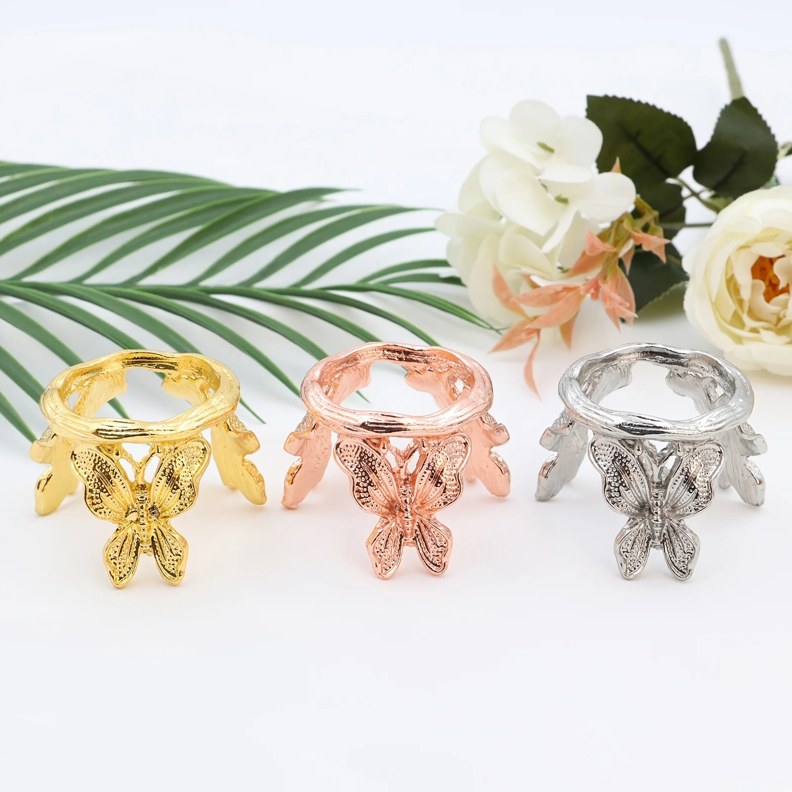 1pc Place 40-90mm Natural Crystal Ball Butterfly Base Metal Holder Sphere Stand Home Decoration To Send Friends Family