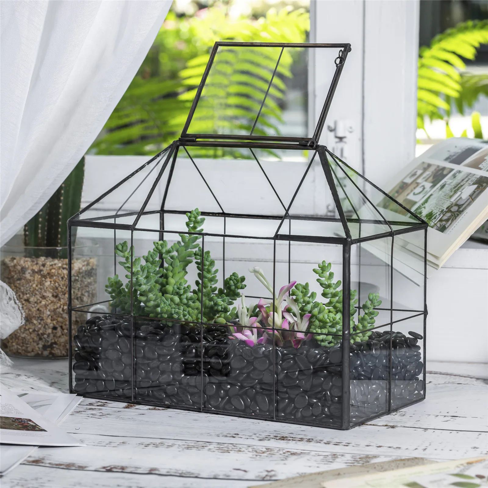 NCYP Modern Glass Geometric Terrarium Tabletop Vase Black Tin-Sealed Brass Black House Shape Container Glass Terrarium