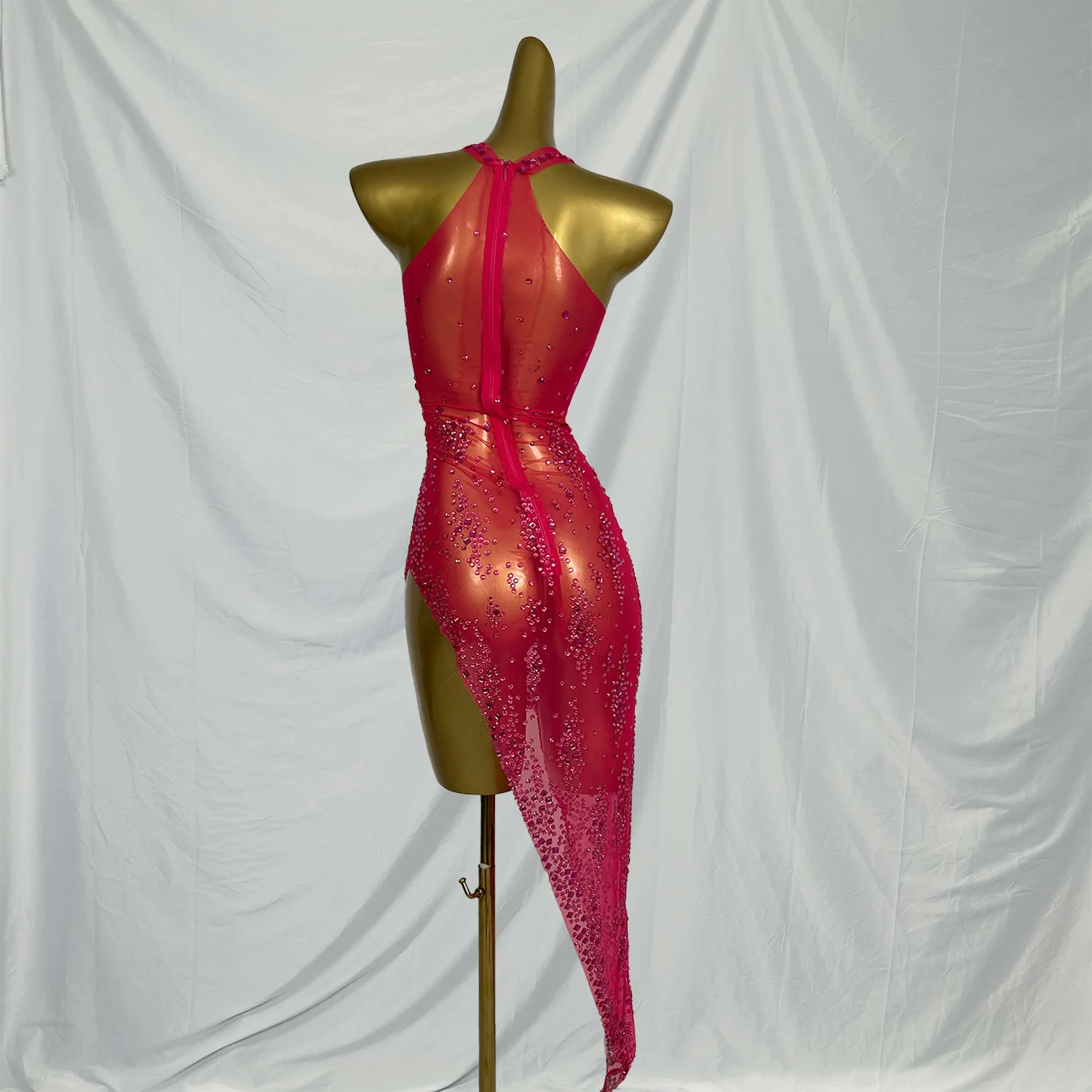 Xinghe セクシーなイブニング祝う結婚式誕生日ドレスラインストーンハイスプリット非対称ドレス女性のための写真撮影の衣装