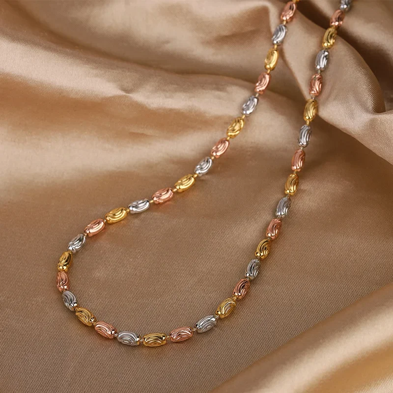 JOSet de perles d'or galvanisées polyvalentes, collier design de niche, bijoux de luxe, tempérament rétro, haut de gamme