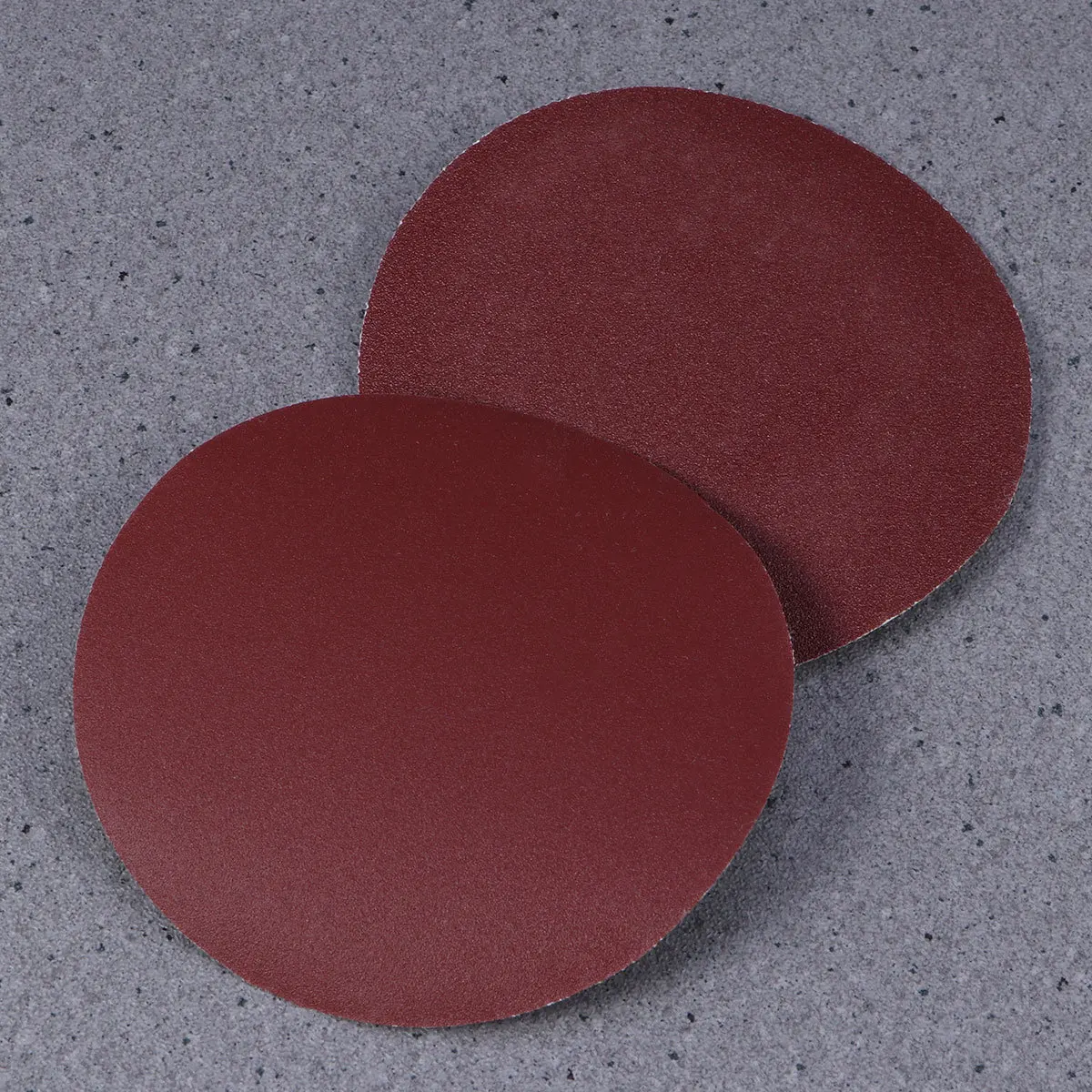 35 قطعة أقراص الصنفرة المستديرة ذاتية اللصق غير المنسوجة منصات جلخ لتنظيف أزيز تلميع تطبيقات تكييف السطح