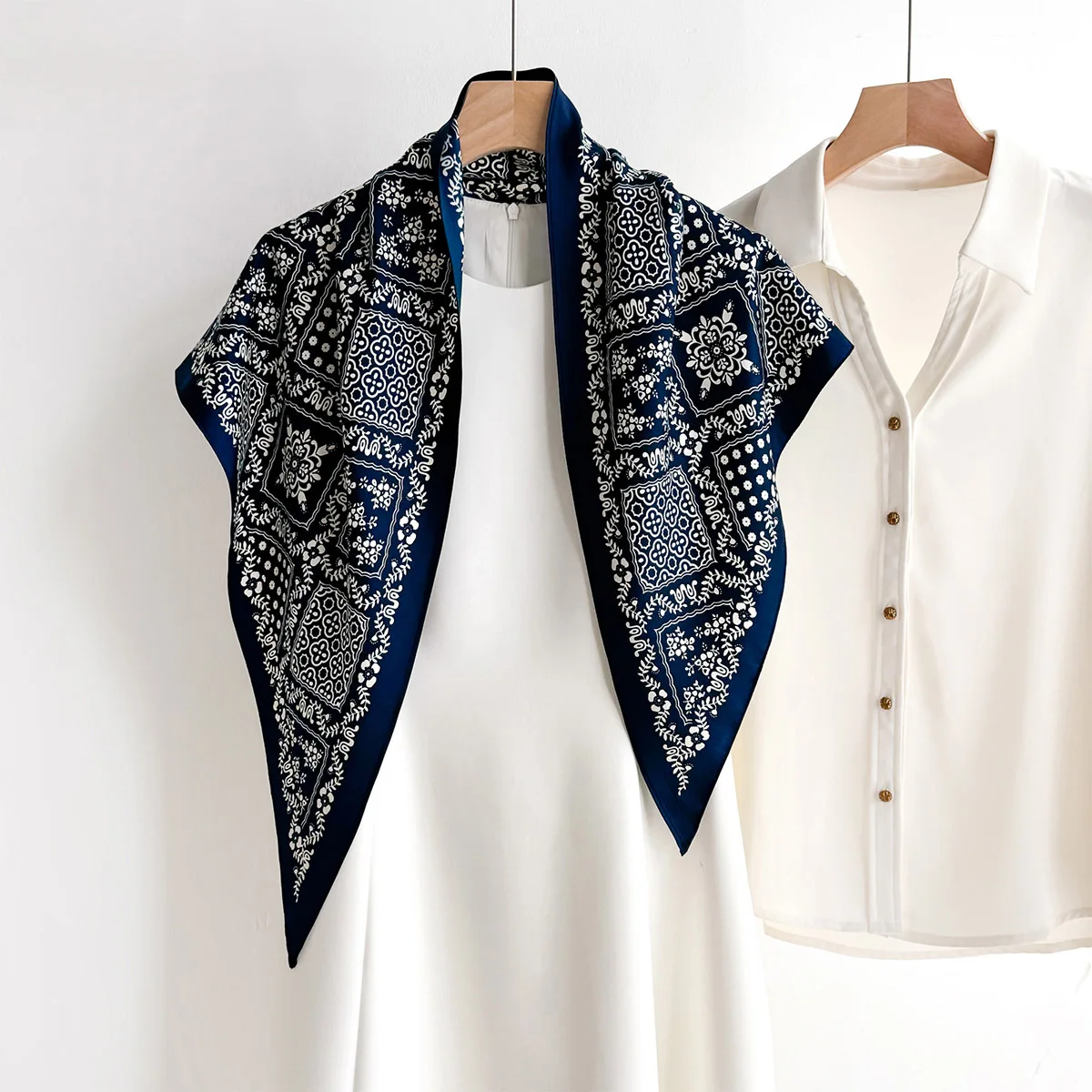 Printed Square Scarf For Women Soft Satin Imitation Silk Scarves Bandanas Luxury Hijab Neckerchief Elegant  Shawl Wraps