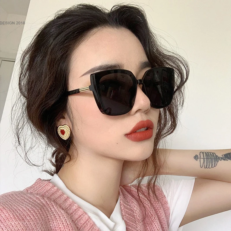 Cat Eye Women Sunglasses Vintage Designer Fashion Black Sun Glasses Big Frame Cool Sexy Female