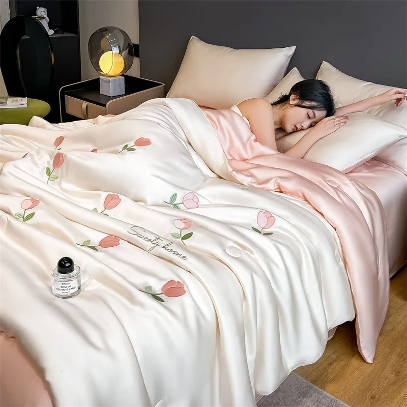 1pcs Luxury Embroidery Summer Quilt Ice Silk Comforter Soft Breathable Cooling Blanket for Bedroom Air Conditioner Quilt