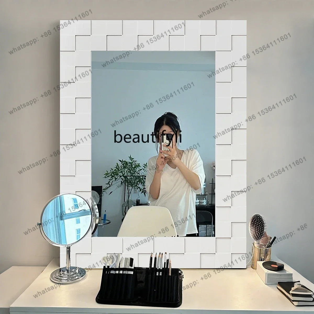 D30 European Style Pure White Simple Makeup Mirror Light Luxury High-end Floor Mirror Home Bedroom Wall-mounted Dressing Mirror