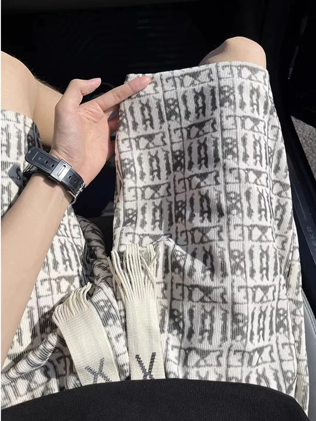 Black Tie Dye Plaid Basketball Sport Five Minutes Short Pants Men Summer Thin Outdoor Wear American Retro Beach Pants