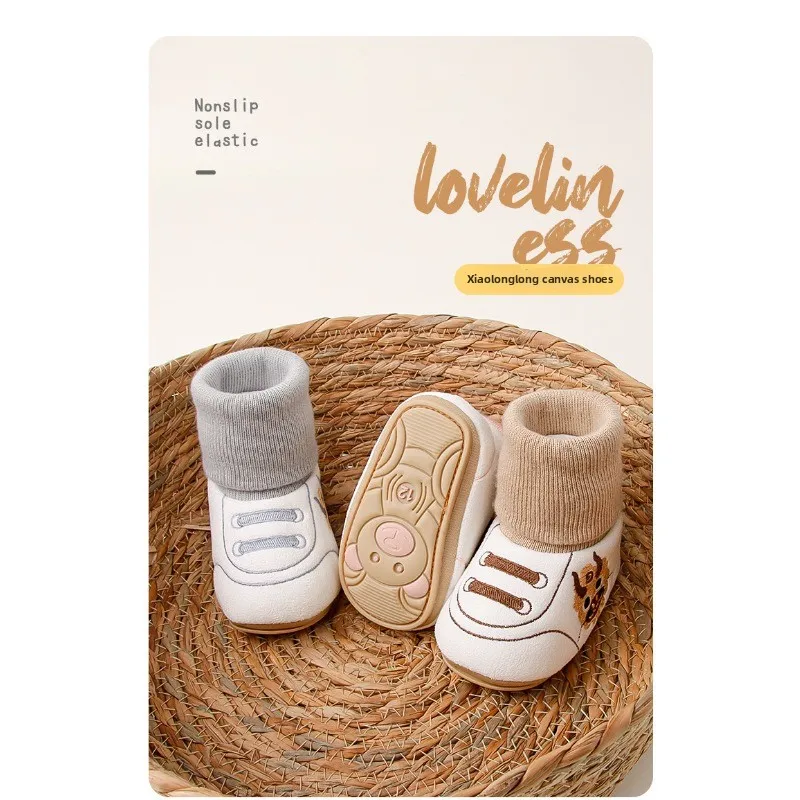 2024 شتاء جديد حذاء طفل 0-1Y الرضع بنين بنات نعال تدفئة التطريز الجوارب أحذية ربيع الخريف عدم الانزلاق سرير الأولى ووكر