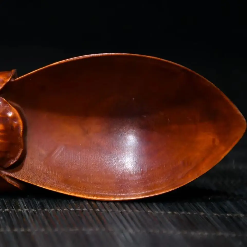 

8-дюймовая статуэтка из старинного кипариса с узором сливового цвета, из тибетской храмовой коллекции, чайная лопатка, ложка для лекарств, чайная ложка, украшения, оберег от злых духов для дома