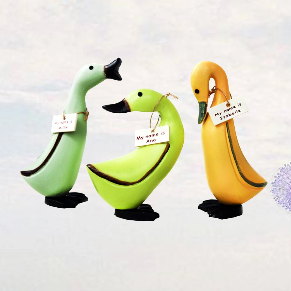 

Wooden Model Figurine Children's Toys Desktop Decor Wood Painted Three Pieces Figurine Mini Toy Gift(12004A)