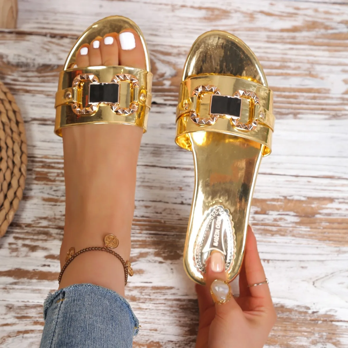 New Summer Women Square Toe Sandals Non Slip Beach Sandals Comfort Outdoor Shoes 2025 New Metal Chain High Heel Slides Women
