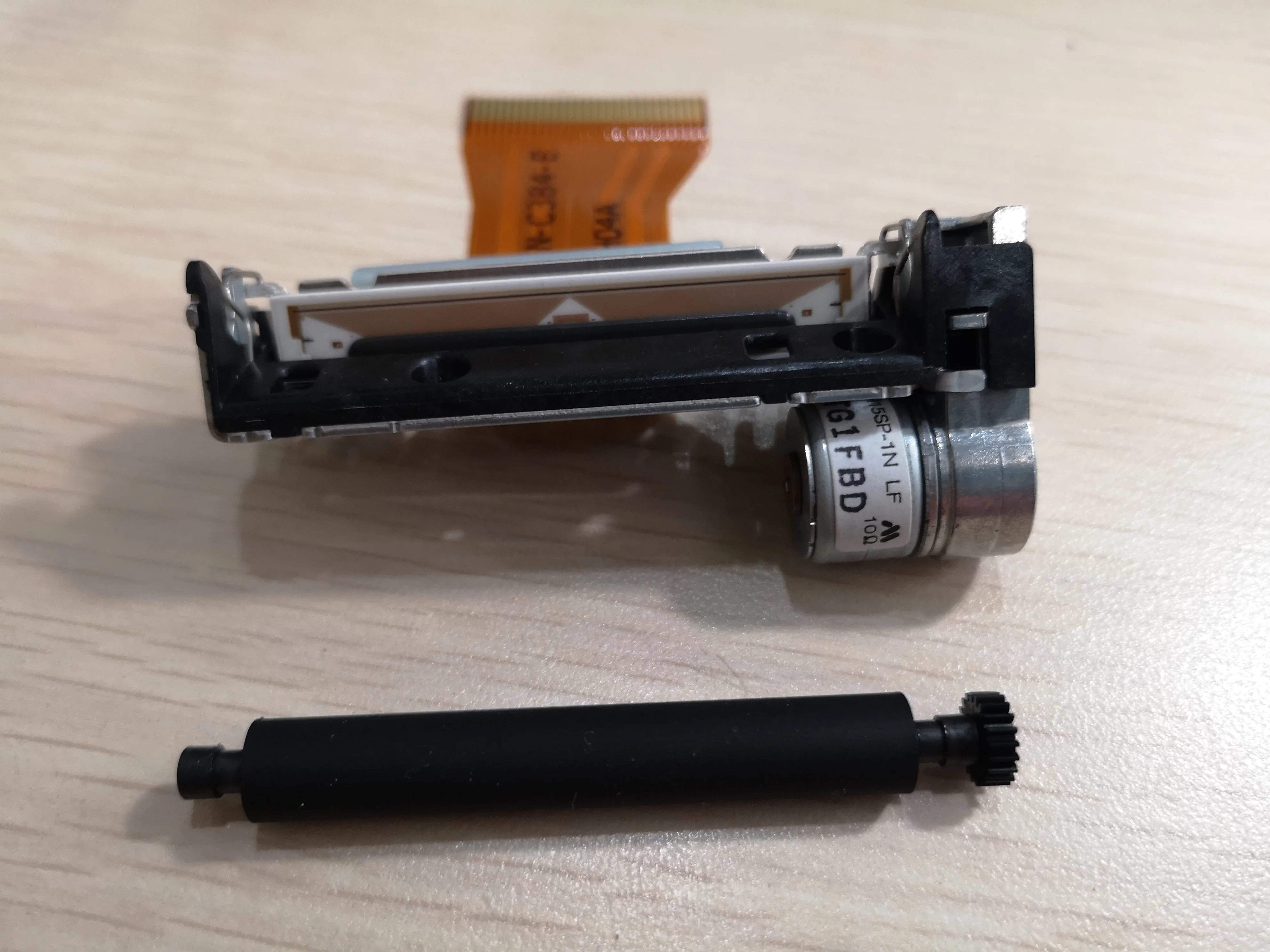 

Аксессуары для принтеров LTPZ245N-C384. Новый оригинальный термопринтер LTPZ245N-C384-E, портативный термопринтер для чеков LTPZ245, LTPZ245N.