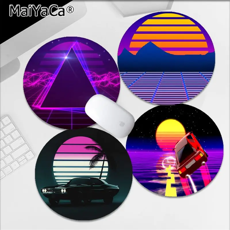 

Cartoon 80's Color Mousepad 20x20cm Round Desktop Desk Mat Kawaii Gaming Accessories Writing Pad Mouse Pad For PC Desk Pad