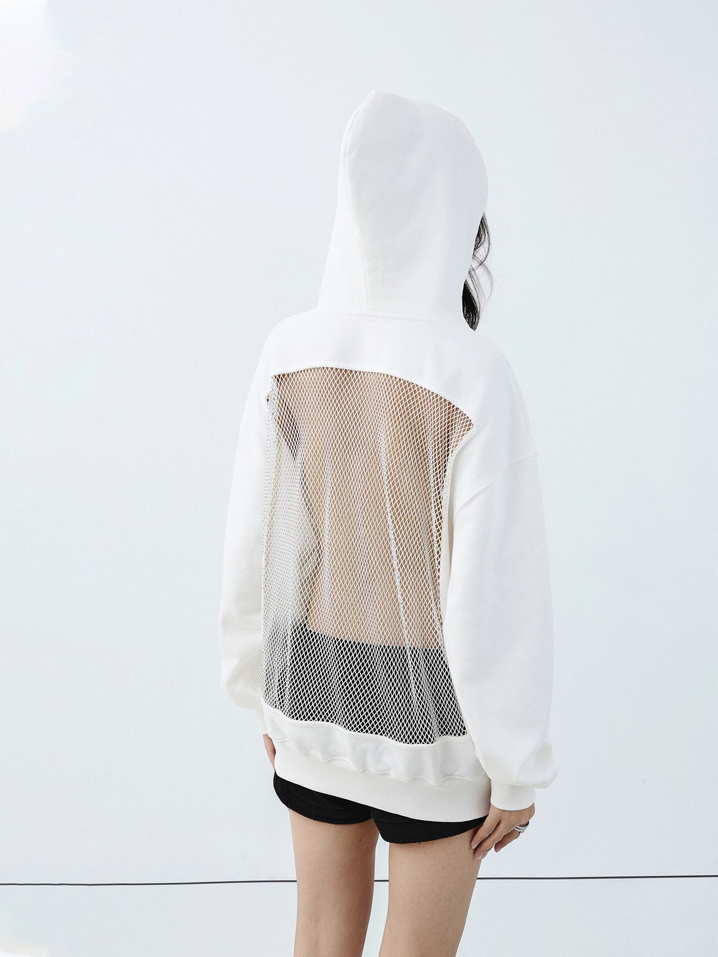 American Style Spicy Girl with Hollowed Out Back Hooded Sweatshirt, Autumn Fashion, Personality, Explosive Street, Versatile