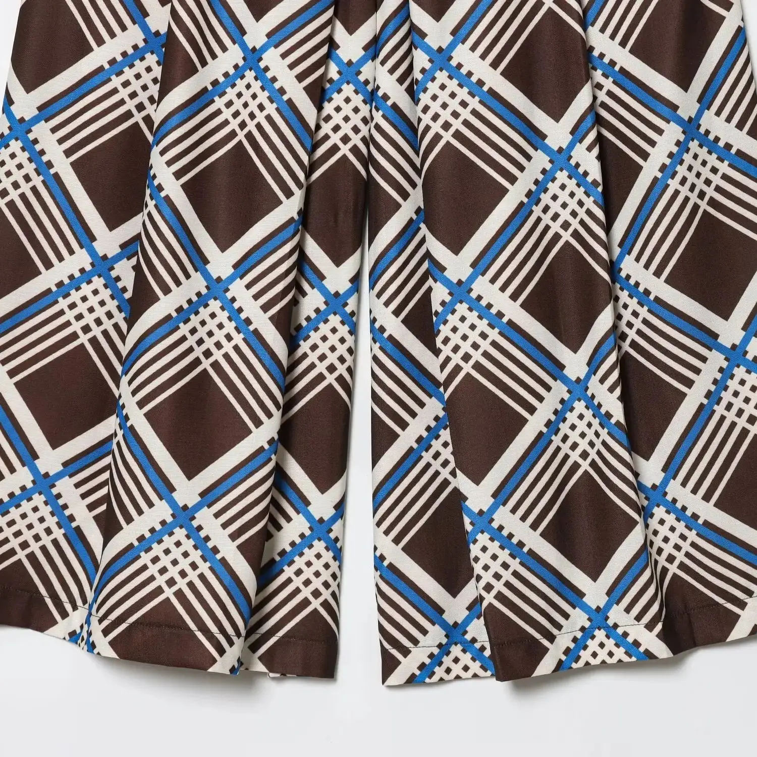 DiYiG WOMAN 2025 Winter New Fashion Plaid Print Long Shorts Retro High Waist All-match Side Zipper Wide Leg Shorts Mujer