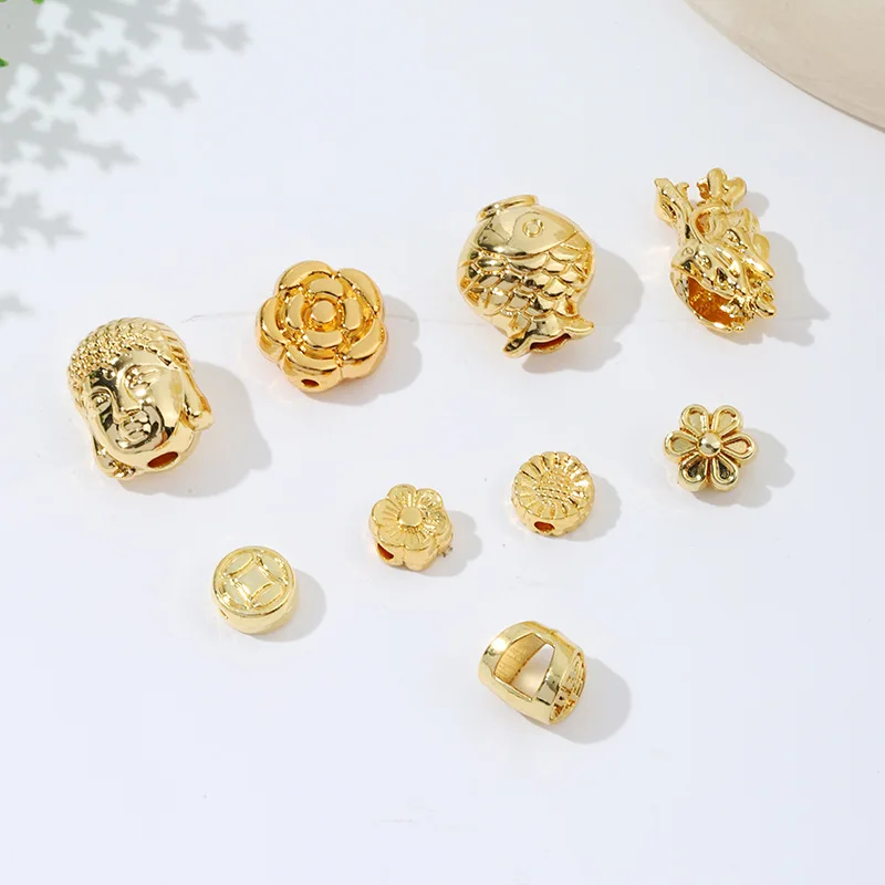 

18K Gold Plated Six-Petal Flower Spacer Beads with Horizontal Holes for Gold-Plated Color-Preserving Beads