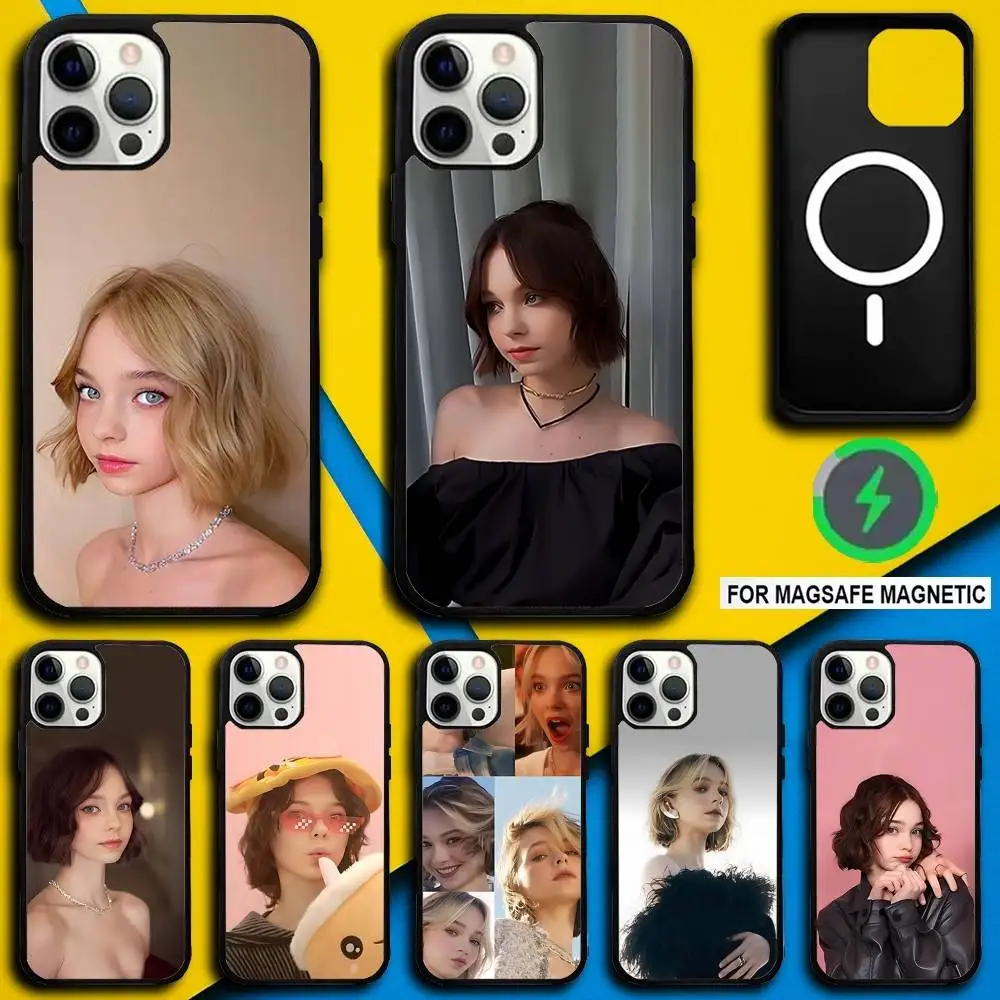 حافظة هاتف E-Emma Actor M-Myers لهاتف iPhone 17,16,15,14,13,12,11,Pro,Max,Plus,Mini,SE4,E شحن لاسلكي مغناطيسي Magsafe