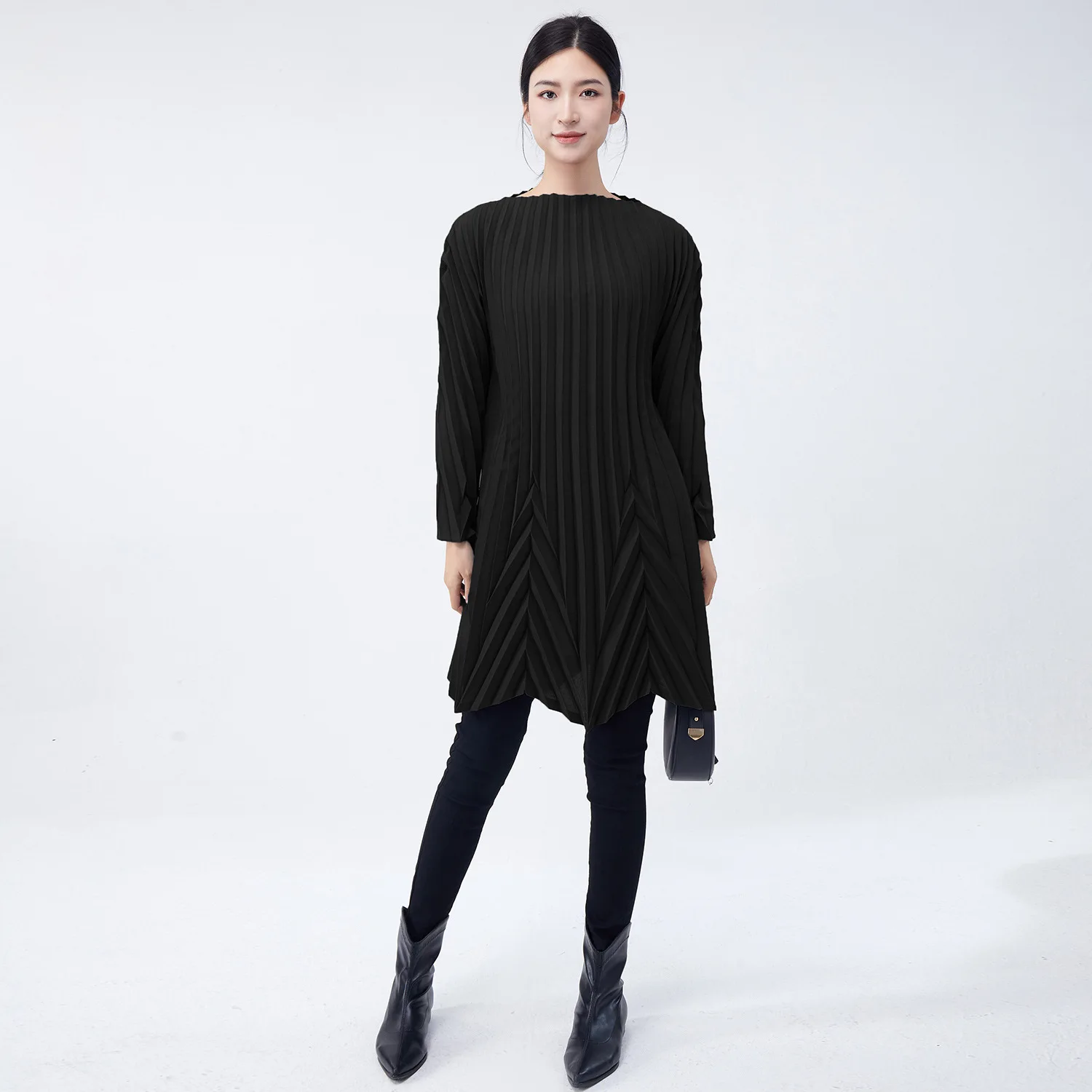 Long Sleeve Dress 2025 New Dress No Body Limit 40-80kg Match Loose Plus Size Pleated Work Office Mid-length Dress Spring Black