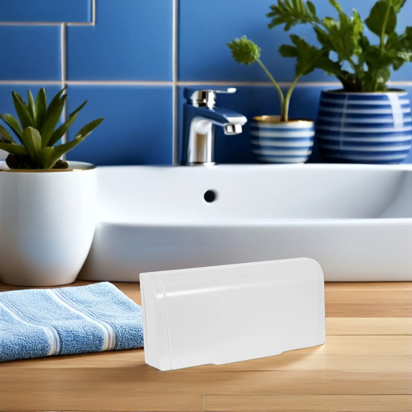 

Водонепроницаемая защитная крышка для розеток на 4 гнезда, защита от брызг для ванной, кухни, улицы