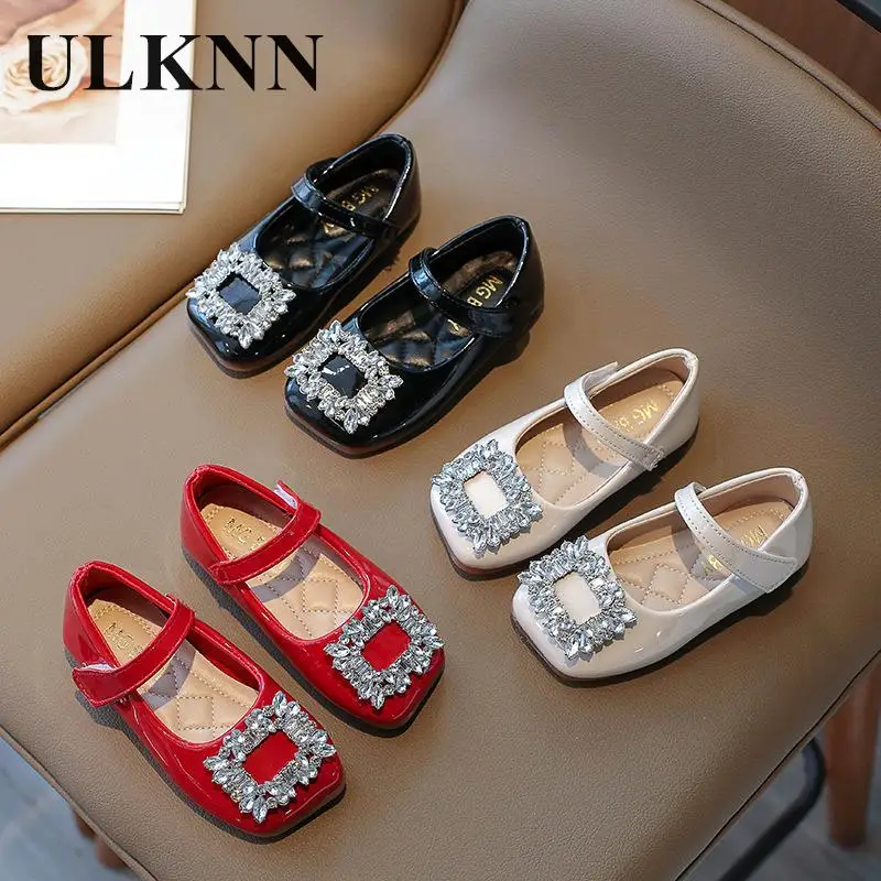 

Rhinestone Square Buckle Girls' Princess Shoes 2024 New Lacquer Leather Head Flat Bottom Grandma Shoes Children's Single