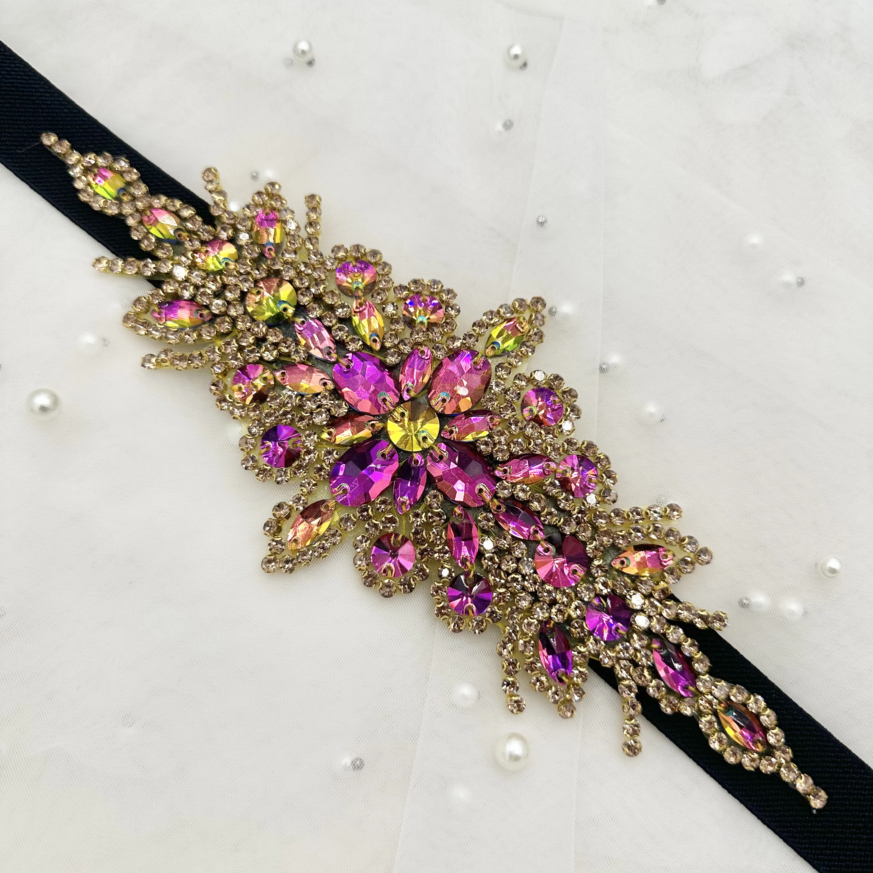 Rose Red Glass HAND-Stitched Diamond Patch DIY ลูกปัดกาวชุดสตรีเข็มขัดแต่งงานชุดปาร์ตี้