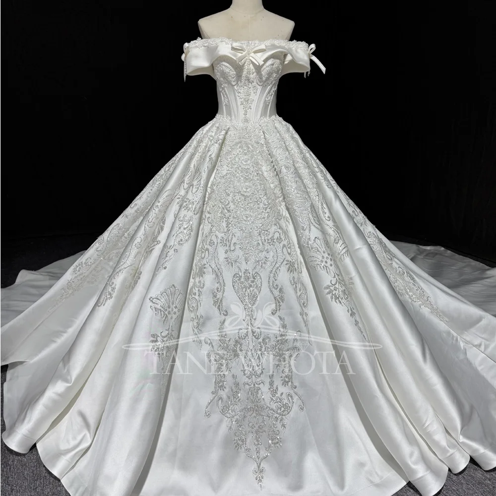 Customized Strapless Off-Shoulder Wedding Dress Beaded Embroidery Sequined Lace-Up Back Robe Mariée