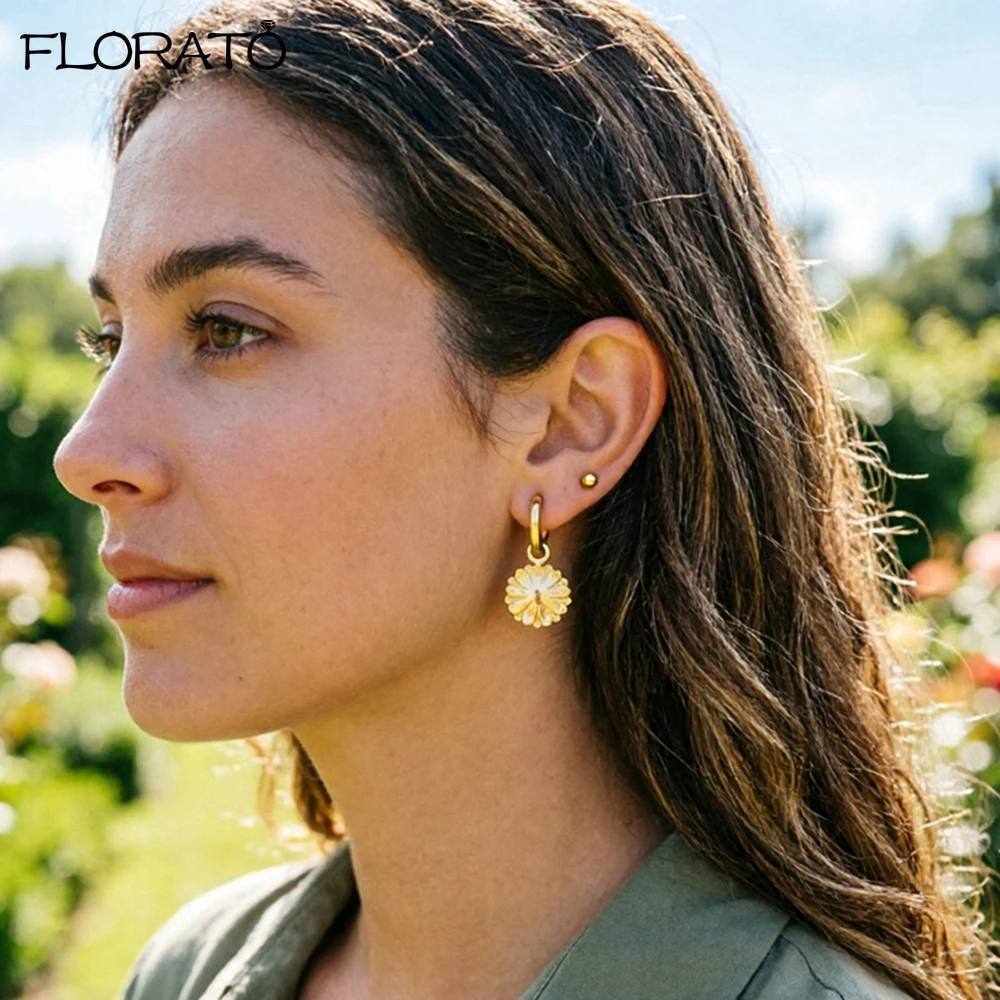2026 New Vintage Gold Color Round Pendant Hoop Earrings for Women 925 Silver Needle Fashion Flower Earrings Fine Jewelry Gift