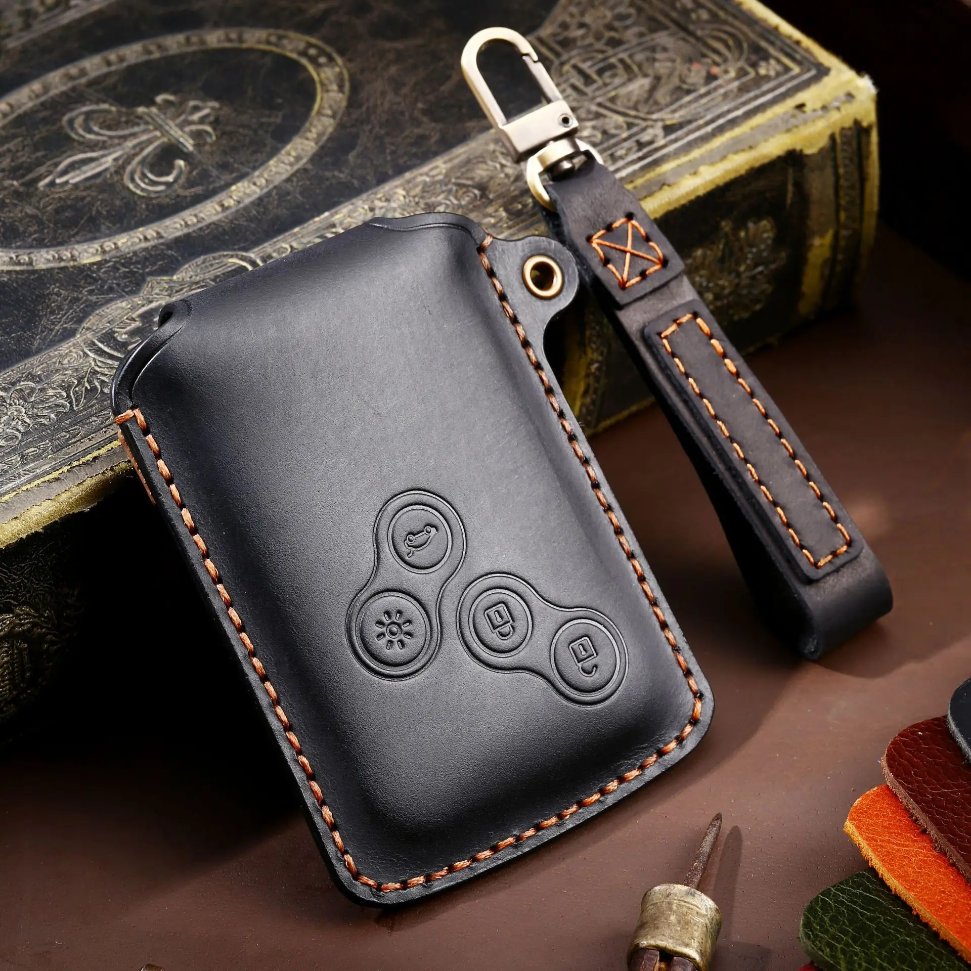 

Leather Car Key Cover Case for Renault Megane 2 3 Clio Scenic Duster Kaptur Captur Logan Laguna Zoe Koleos Danilo Nema Fluence