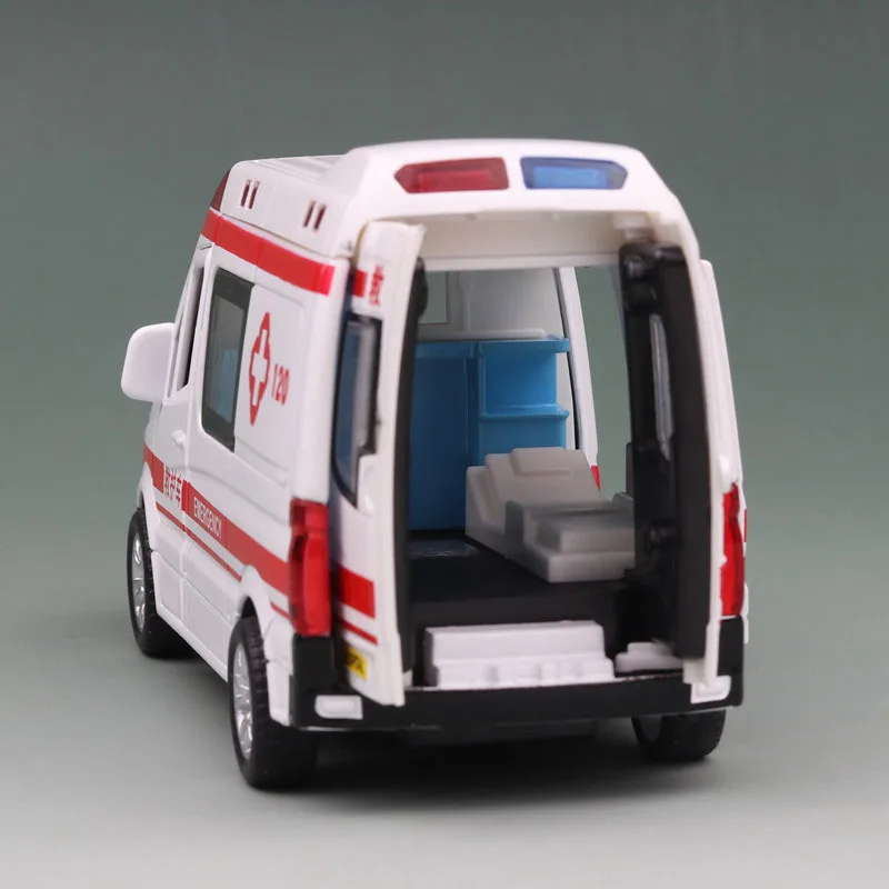 1:32 Hospital Rescue Ambulance Die - Cast Metal Toy Car Pull Back Sound Light Alloy Toys Vehicle For Children Boys Gifts