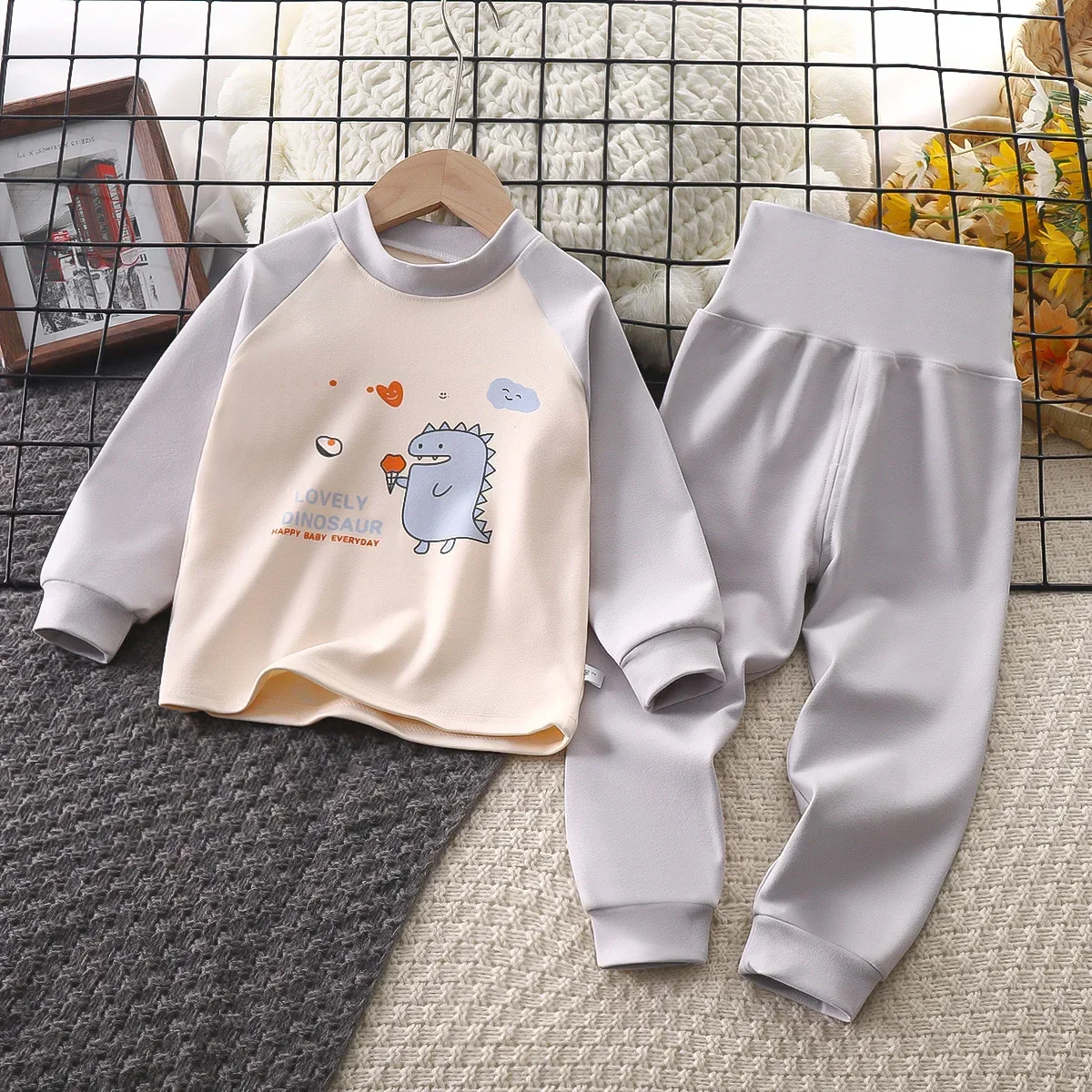 

New Kids Thicken Warm Pajamas Baby Boys Girls Cute Cartoon T-Shirt + High Waist Pants Toddler Autumn Clothing Sets Loungewear