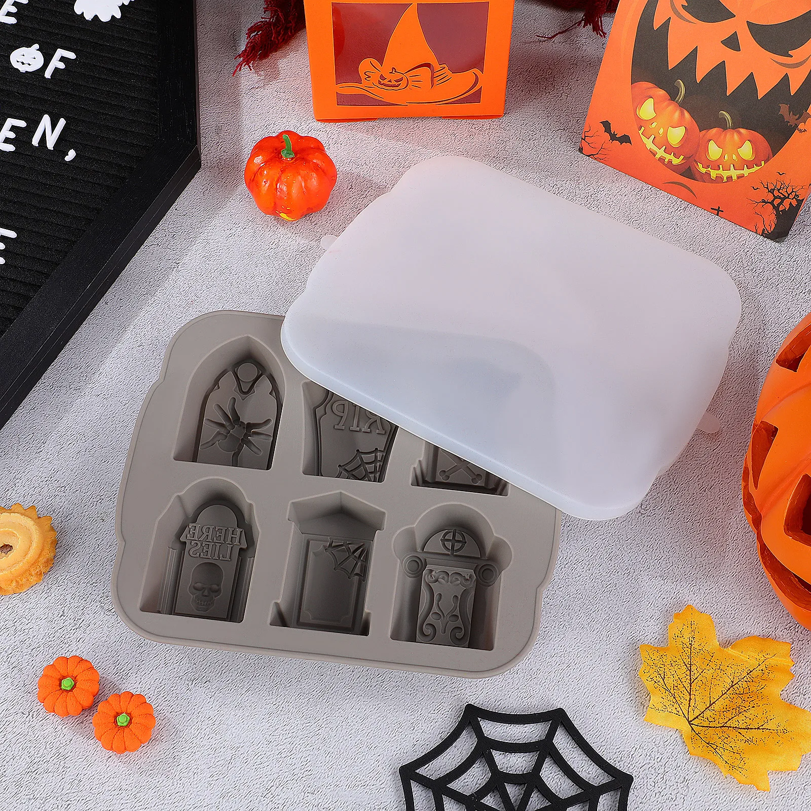 

Tombstone Ice Mold Grey Silicone Halloween Ice Cube Maker For Whisky Beer Cocktail Chiller Chocolate Candy Craft Freezer