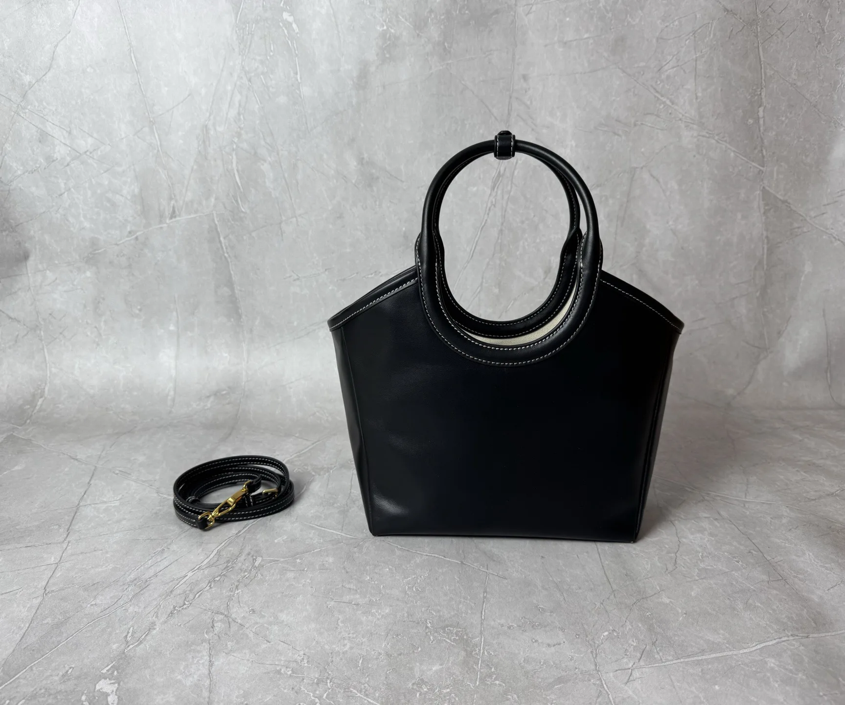 Fashion Brand Designer Luxury Genuine Leather Women's High Quality Casual Commuting  Bags Shoulder  Female Bag