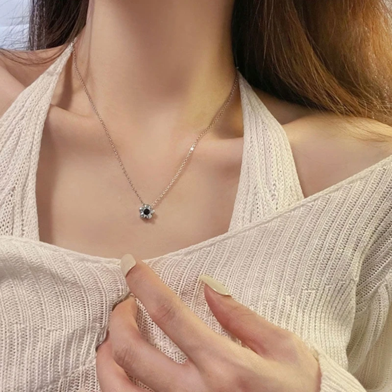 Punk Neck Chain Fashionable Women Neck Jewellery Gift Adjustable Clavicle Chain image 4