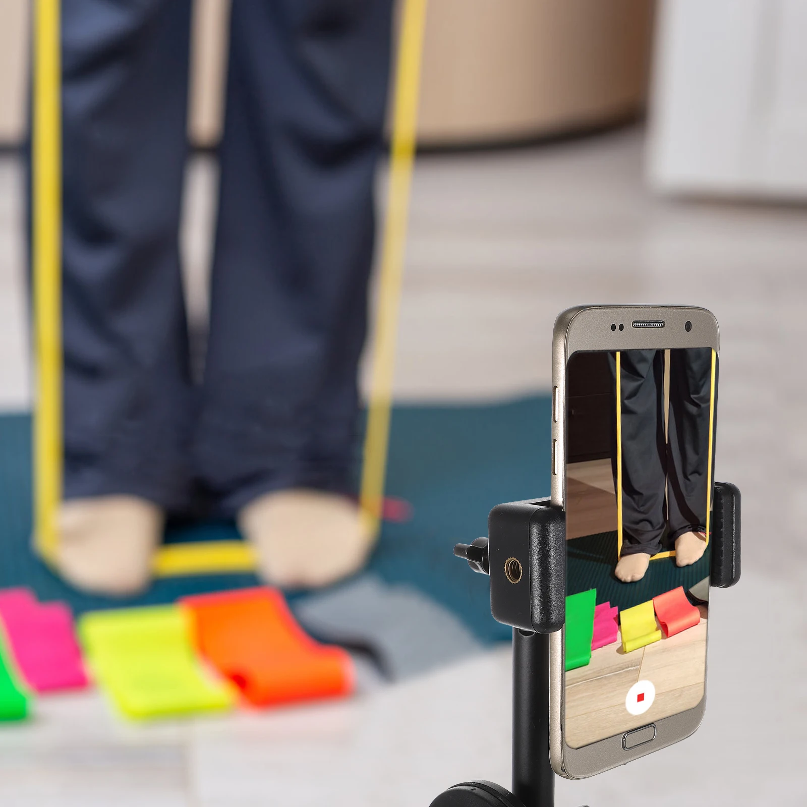 

Adjustable Mic Stand With Phone Holder Streaming Telescopic Microphone Stand For Desktop Universal Mount 3/8 Inch Interface