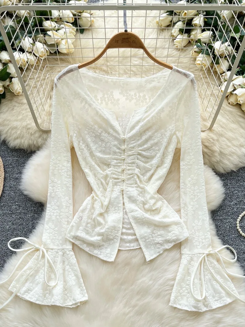 

Foamlina Floral Jacquard Lace Shirt for Women Spring Autumn Fashion V Neck Bowknot Flare Sleeve Pearl Buttons Slim Female Tops