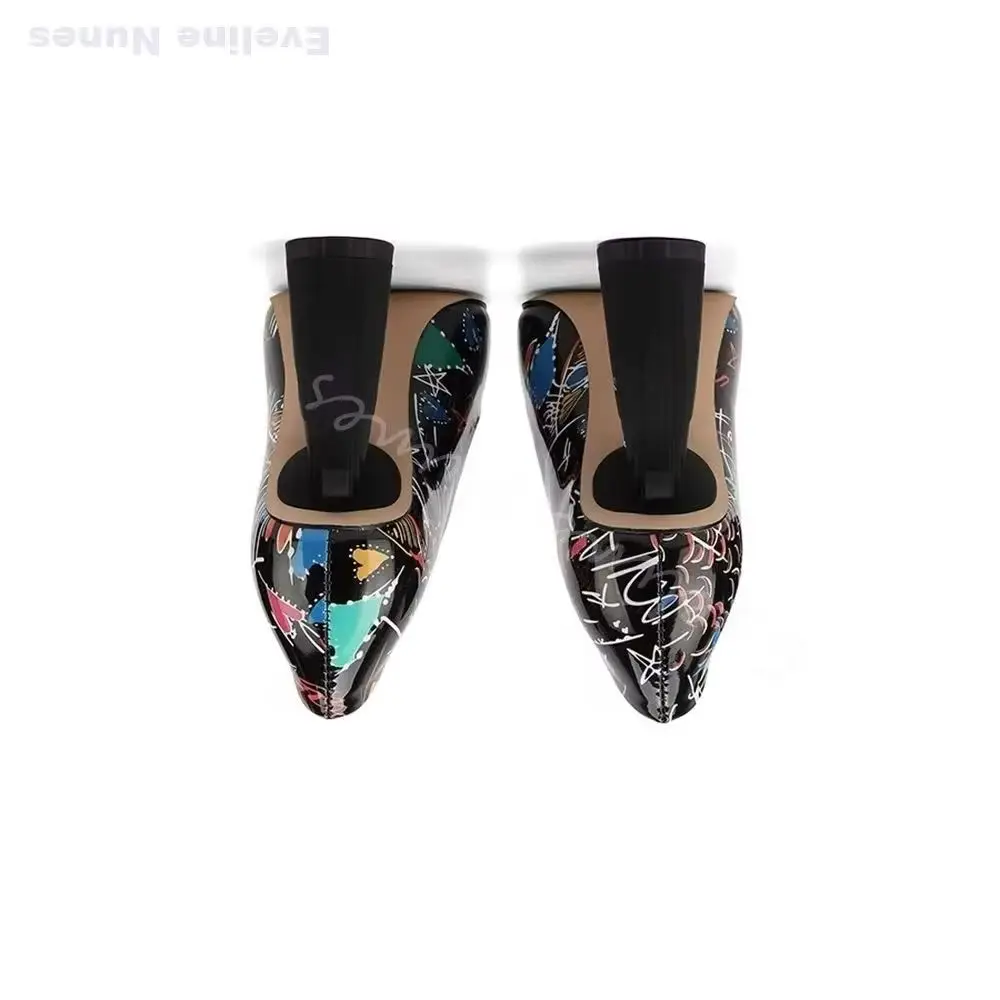 Colorful Graffiti Print Pointed Toe Pumps Women Unique Gun Shaped Heel Shallow Shoes Avant-Garde Designer Runway Party High Heel