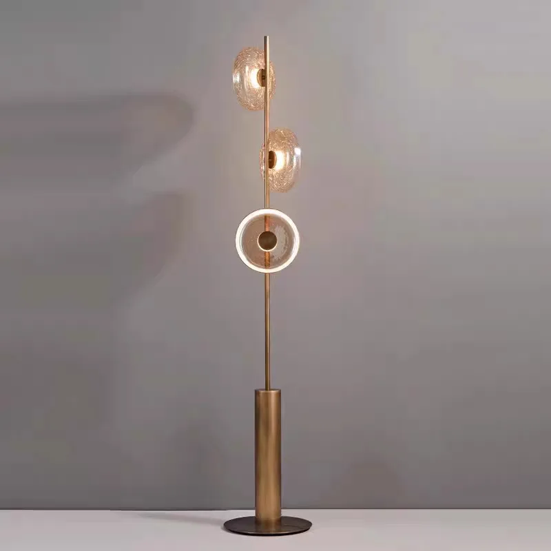 Fried crack simple living room coffee table sofa floor lamp designer model room study bedroom