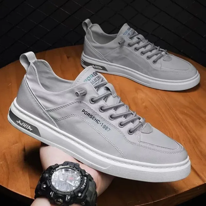 

2025 Trendy Men's Canvas Shoes Summer Outdoor Leisure Vulcanized Shoes New Comfortable Slip-On Men's Sneakers Zapatillas Hombre