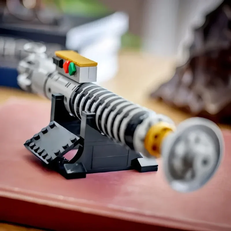 MINISO FIT 40730 Luke Skywalkers Lightsaber حروب الفضاء الطوب نموذج 145 قطعة ألعاب مكعبات البناء الاطفال هدايا عيد الميلاد عيد الميلاد