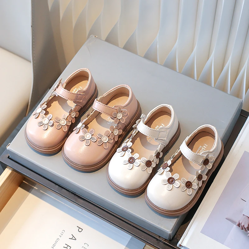 

Girls Small Leather Shoes Size 21-30 Soft Bottom Leather Children's Single Shoes Beige Fashion Versatile Children's Baby Shoes