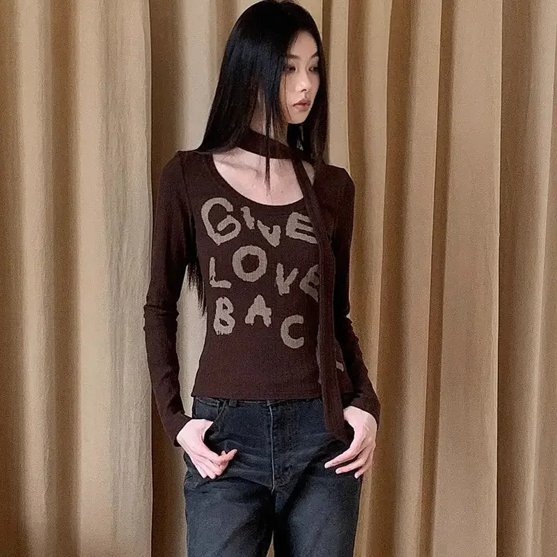 Camisetas góticas con estampado de letras marrones y cuello, ropa de los años 2000, camisetas de otoño Y2k, camisetas de manga larga, ropa femenina