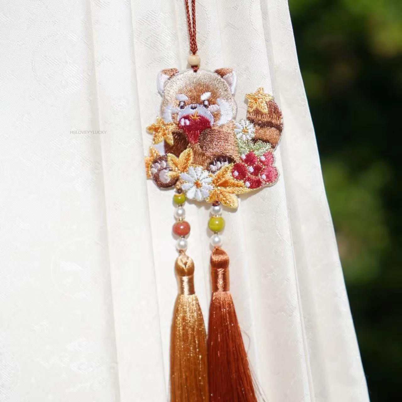Chinese Style Maple Leaf Red Panda Double-sided Embroidery Hanfu Forbidden Step Ancient Style Hanging Ornament Accessory Gifts