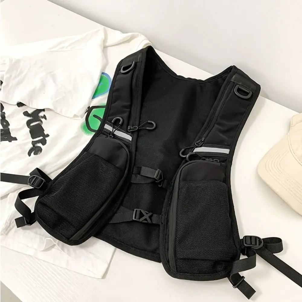 

Multiple Pockets Trail Running Backpack Breathable Mesh Water Bag Hydration Vest Bag with Reflective Stripe Lightweight