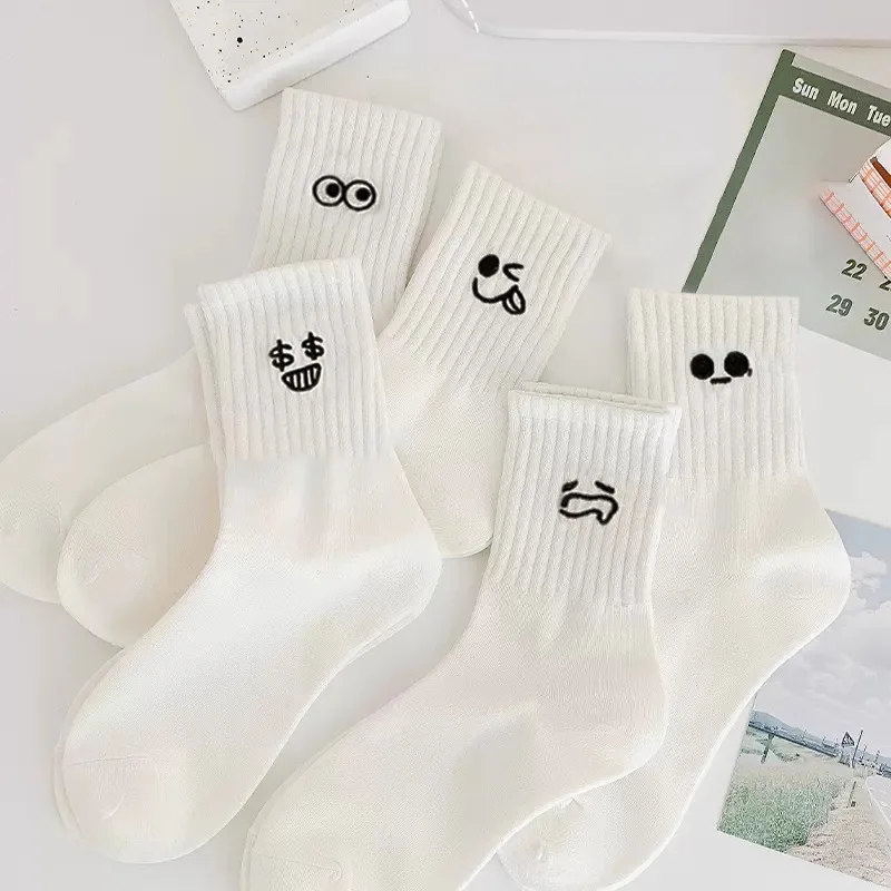 5 Pairs New Women White Cartoon Socks Trendy Versatile Expression Socks With Simple Soft Breathable Comfortable Casual Socks