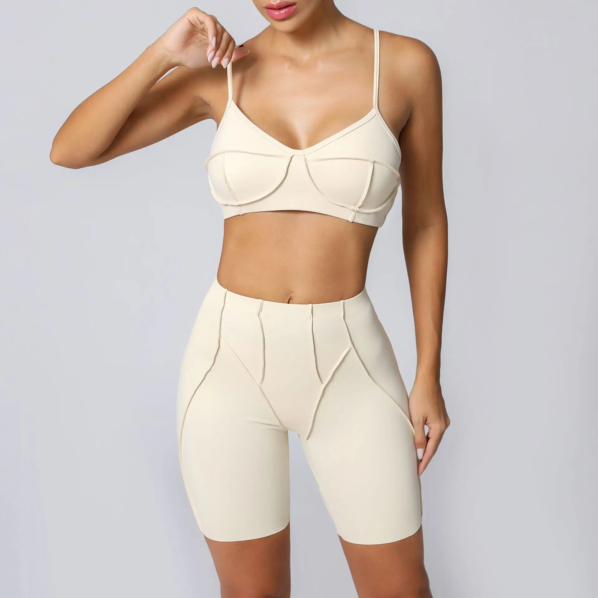 

Open Back Bra Suit High Waist Hip-lifting Shorts Sexy Yoga Fitness Sports Sets Casual Running Workout Gym Leggings Set for Women