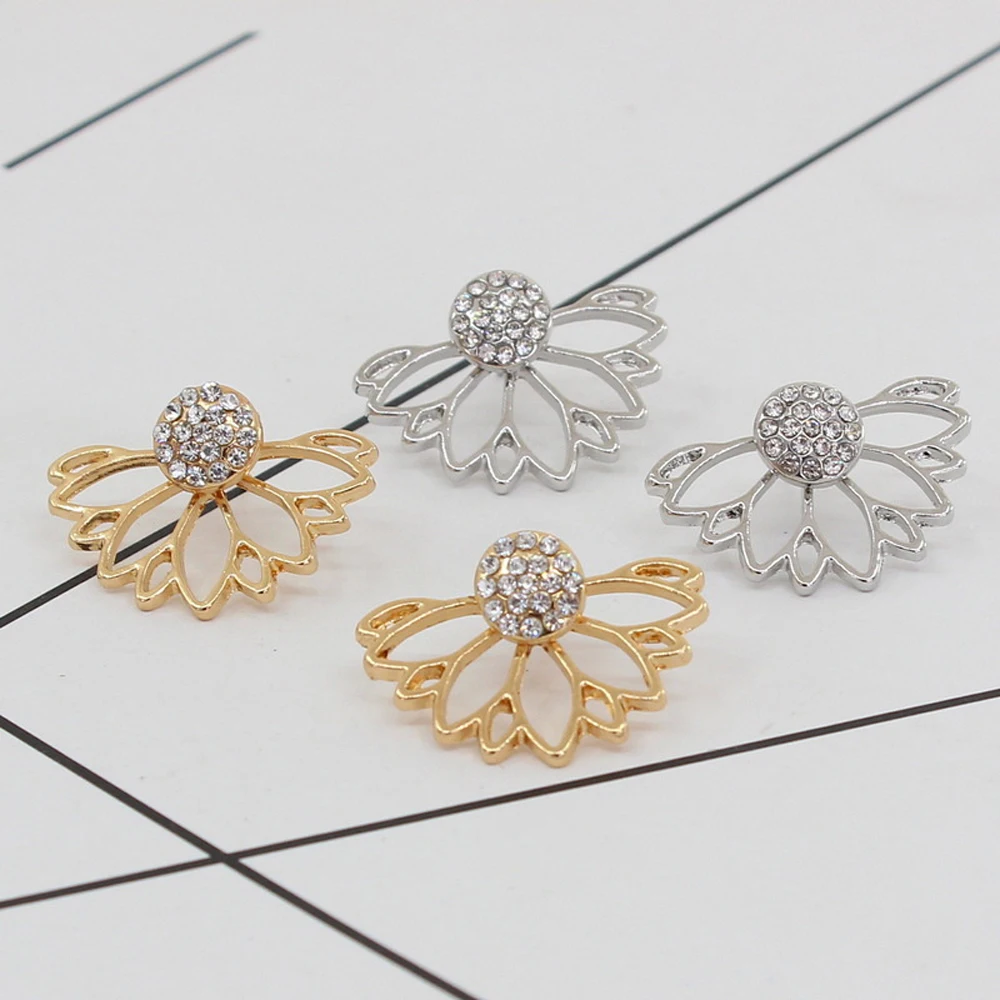 SUMENG 2024 New Crystal Flower Stud Earrings For Women Fashion Jewelry Simple Design Rhinestones Earring Gifts