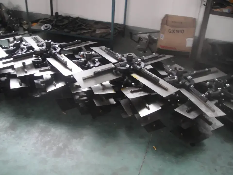 960mm Working Diameter 95Kg Type Handheld Concrete Screed Machine Power Trowel Troweling Machine With Competitive Price