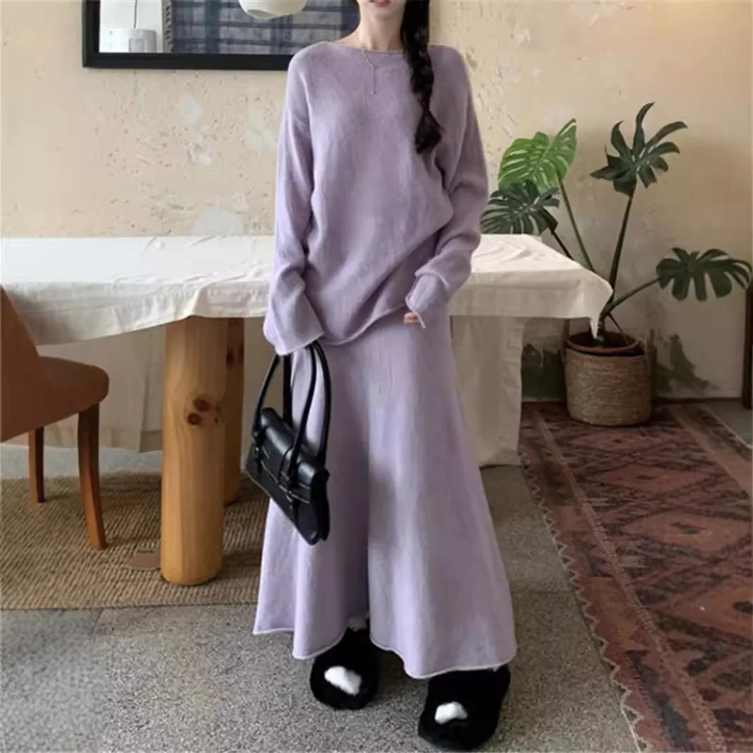 

2024 Autumn and Winter New Solid Color Fashion Knitted Women's Temperament Sweater Skirt Two Piece Set