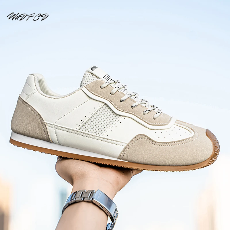 Sneakers Casual Plus Size 45 Mens Designer Retro Running Shoes Fashion Leather Fabric Breathable Flat Board Shoes Driving Shoes